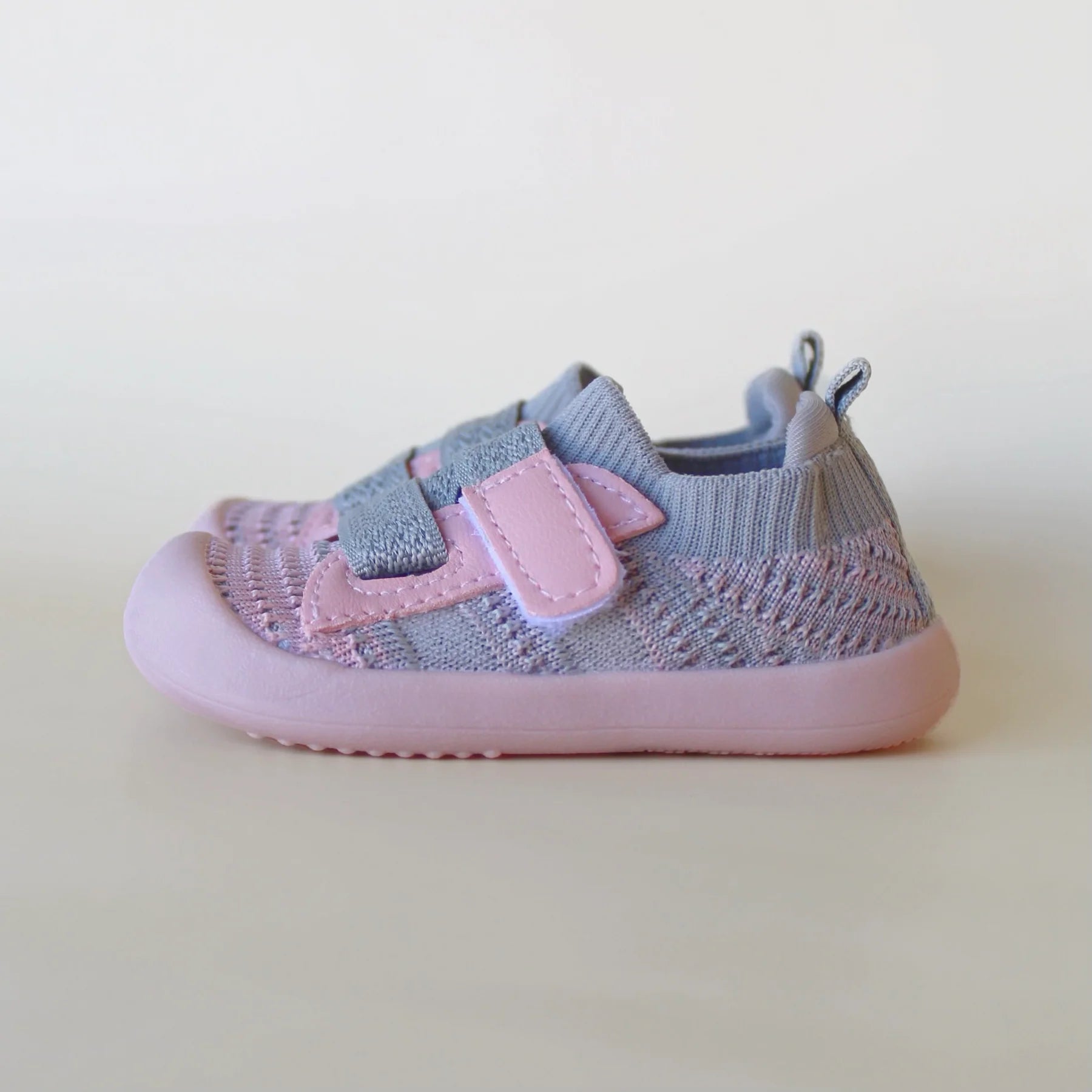 FlexiFeet™ | Ademend, flexibele sokschoenen voor kinderen